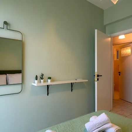 شقة Kamari Seafront