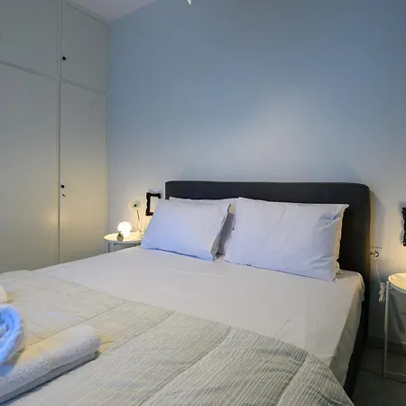 Kamari Seafront شقة كالاماتا