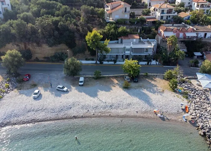 Appartement Kamari Seafront